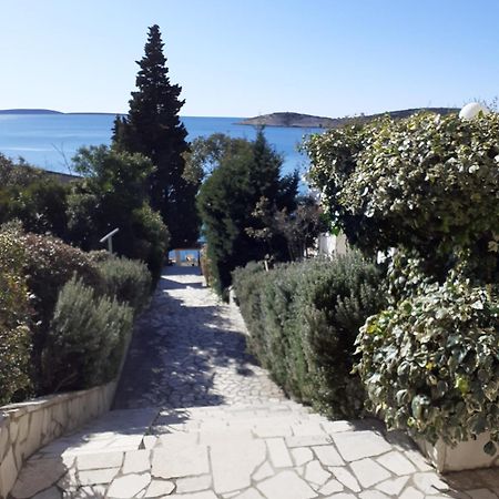 Apartmani Senka - Villa Oliver Martinšćica Zewnętrze zdjęcie